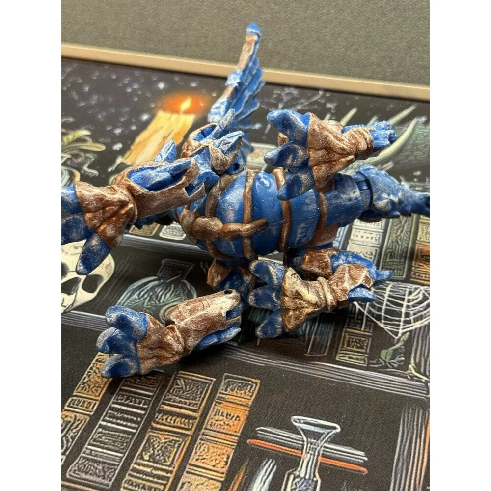 Mega Bloks Dragons: Fire and Ice - Frost Dragon (9893) Missing A Wing
